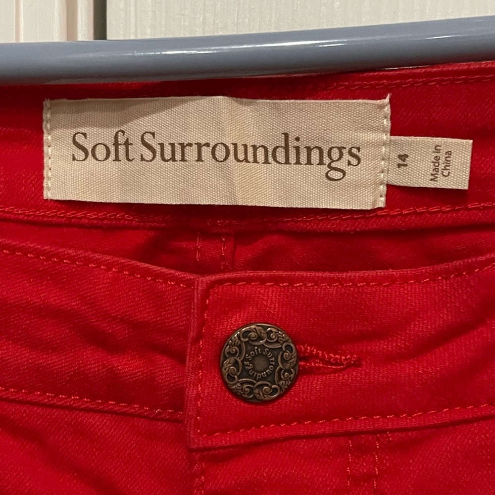 RED JEANS, 5 POCKET, STRAIGHT, THE ULTIMATE JEANS by SOFT SURROUNDINGS. Size 14. - Picture 7 of 11